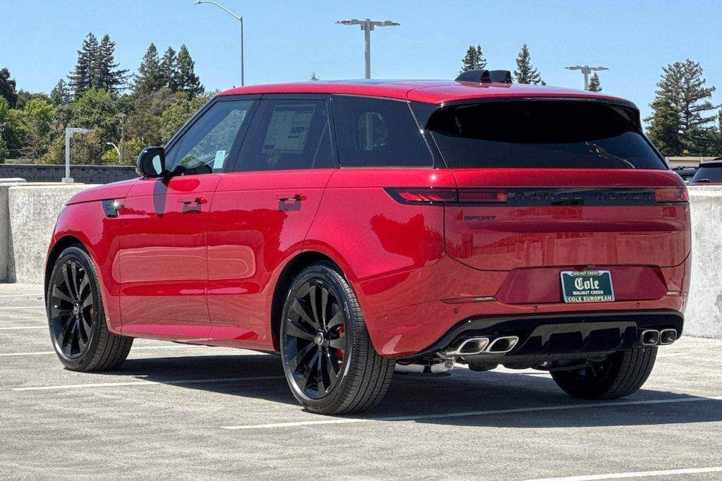 New 2025 Land Rover Range Rover Sport Dynamic SE SUV