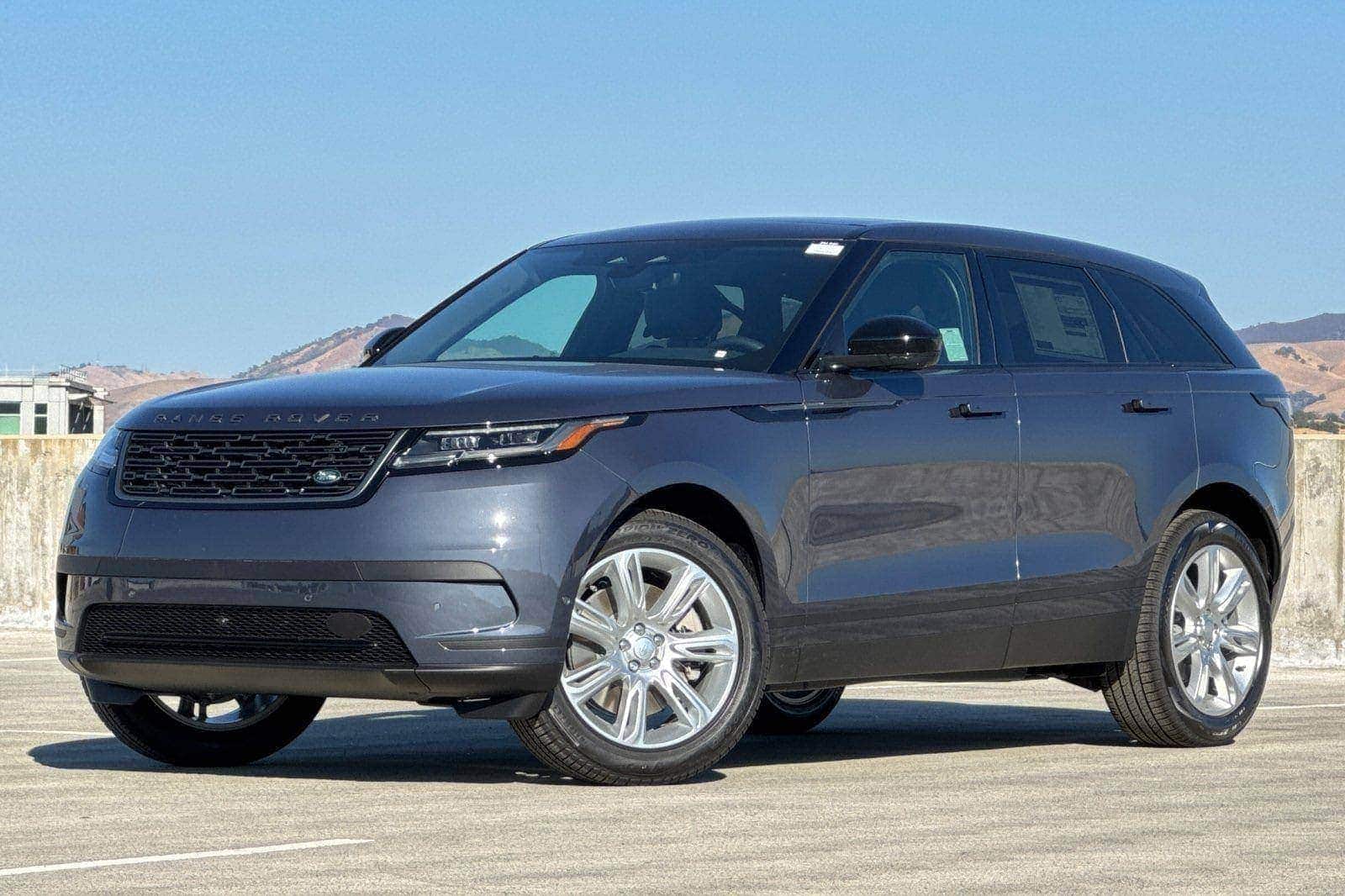 2026 Land Rover Range Rover Velar S's photo