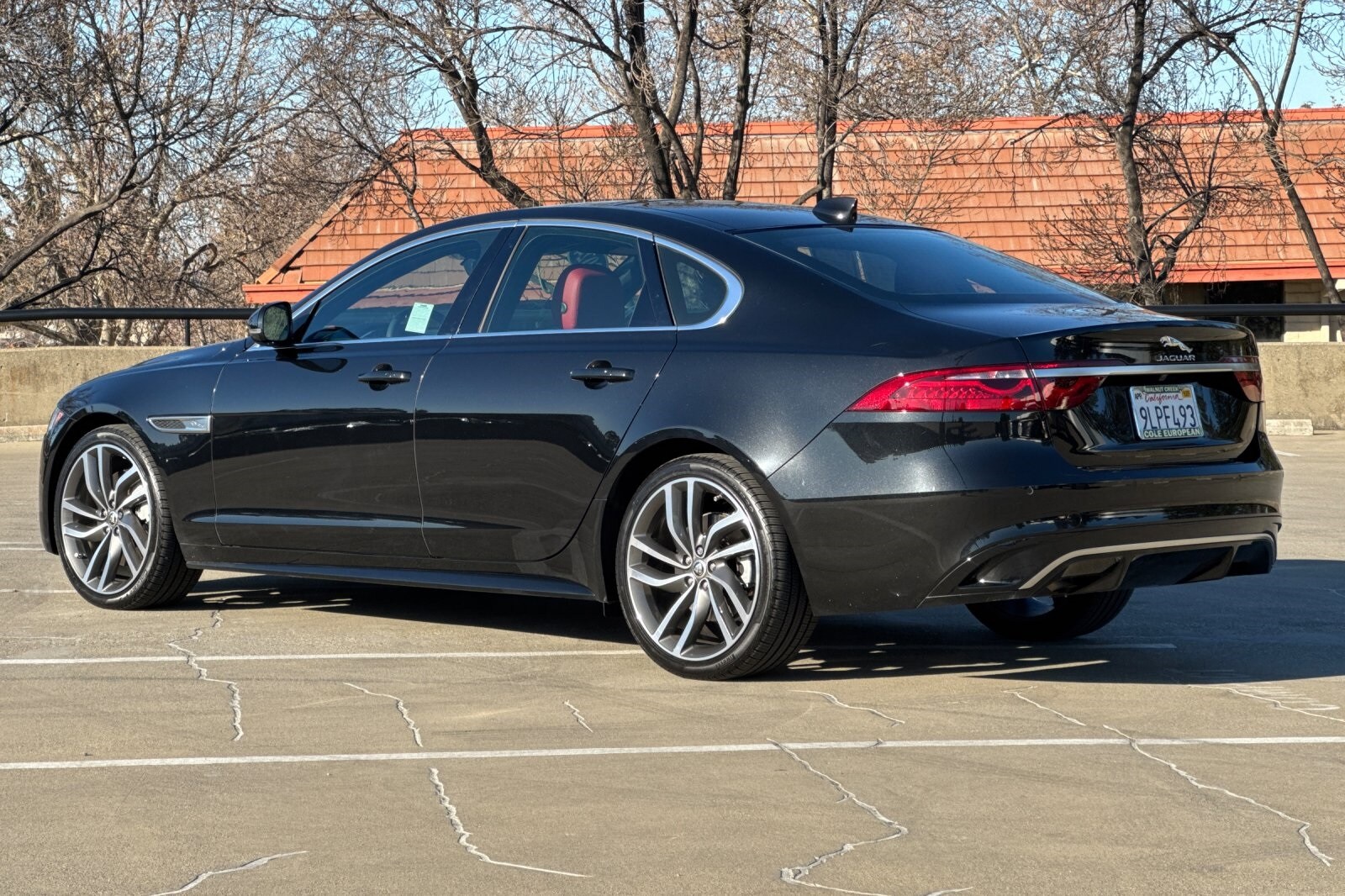 2024 Jaguar XF R-Dynamic SE photo 3