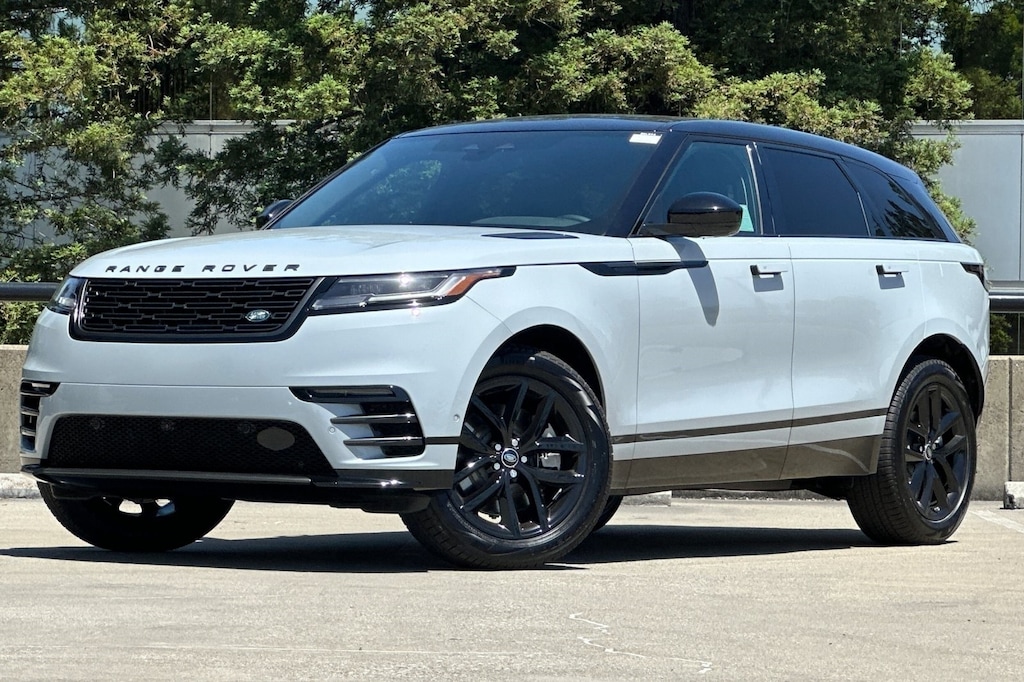 New 2026 Land Rover Range Rover Velar Dynamic SE SUV