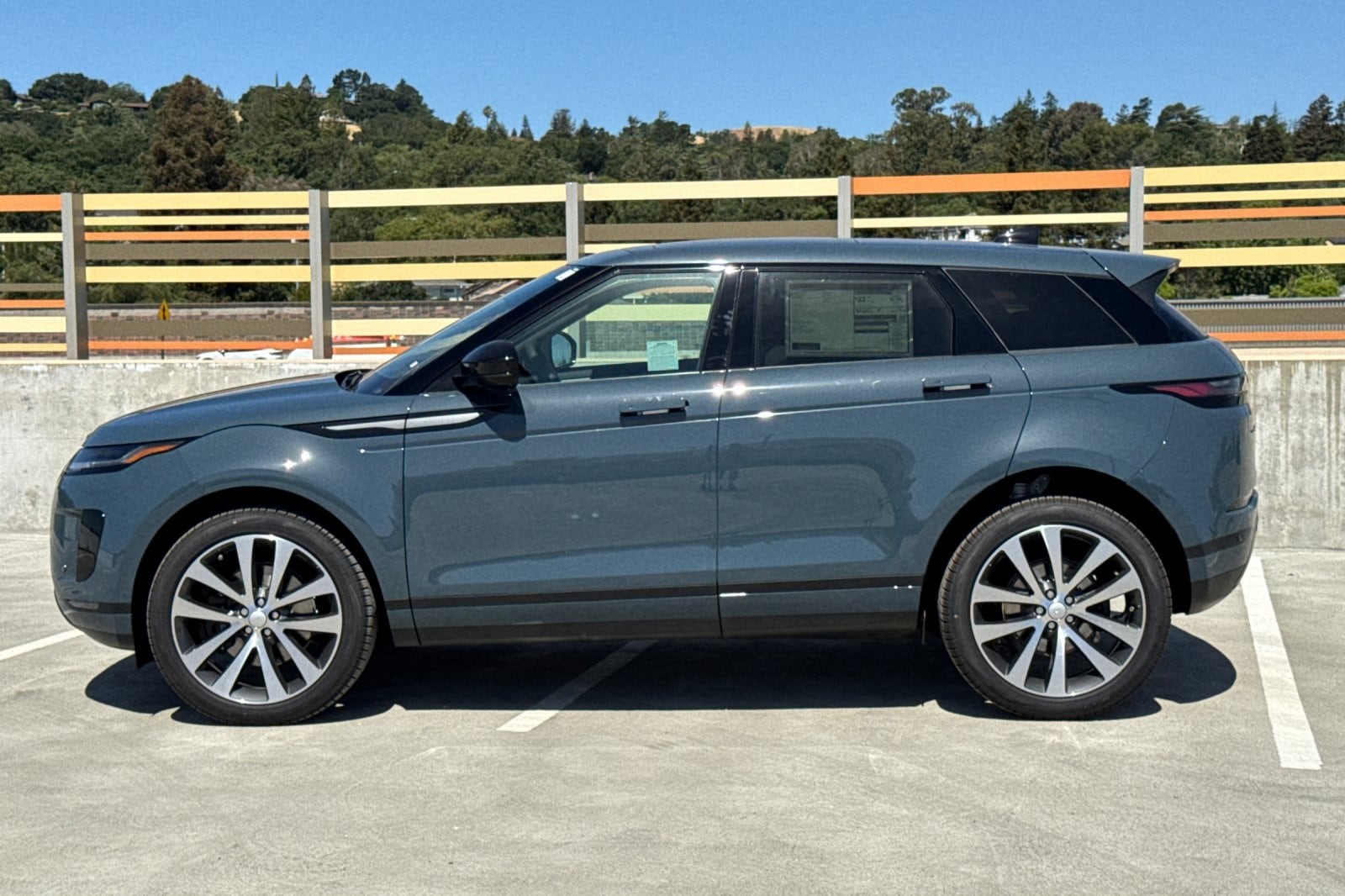 2026 Land Rover Range Rover Evoque S photo 2