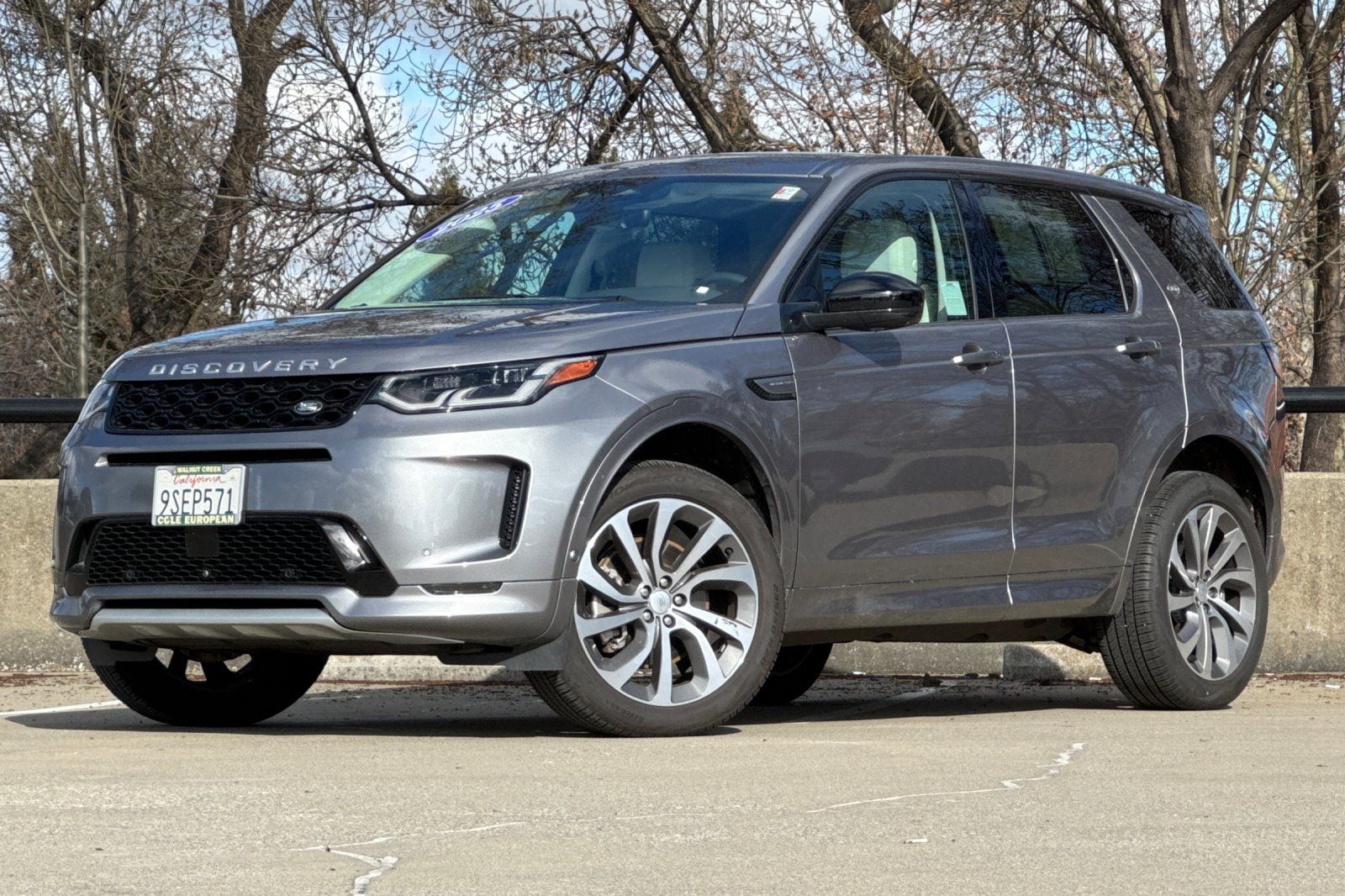 2025 Land Rover Discovery Sport S