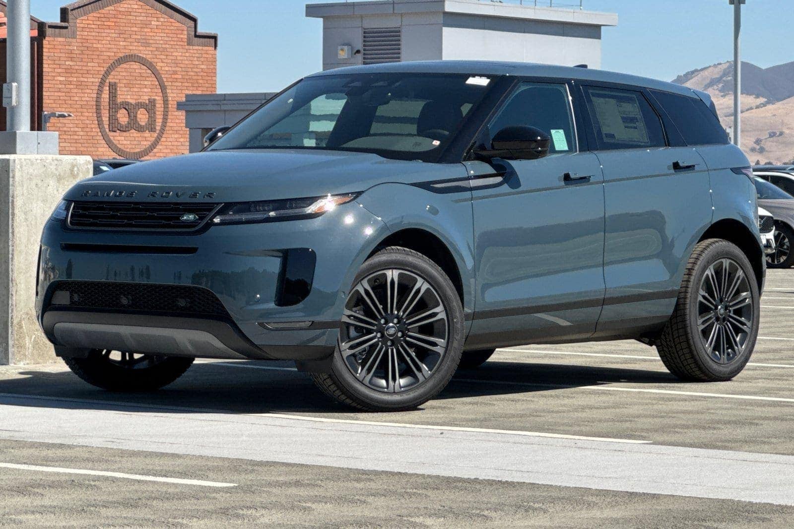 2026 Land Rover Range Rover Evoque