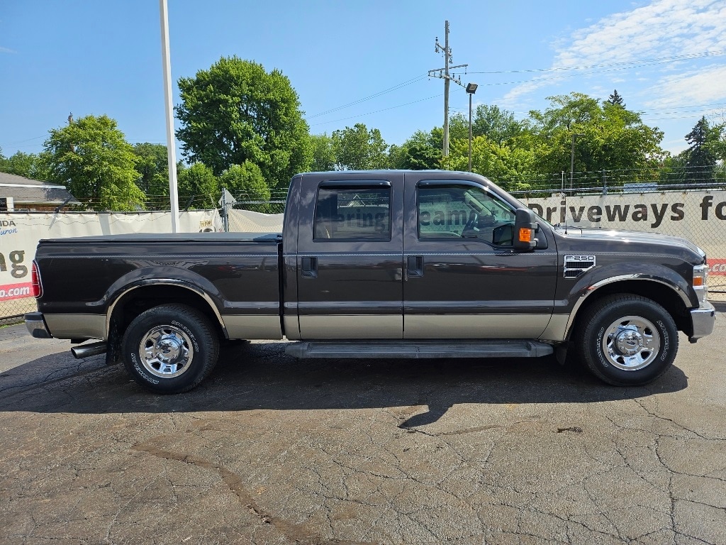 Used 2009 Ford F-250 Super Duty XLT with VIN 1FTSW20Y39EA20557 for sale in Port Huron, MI