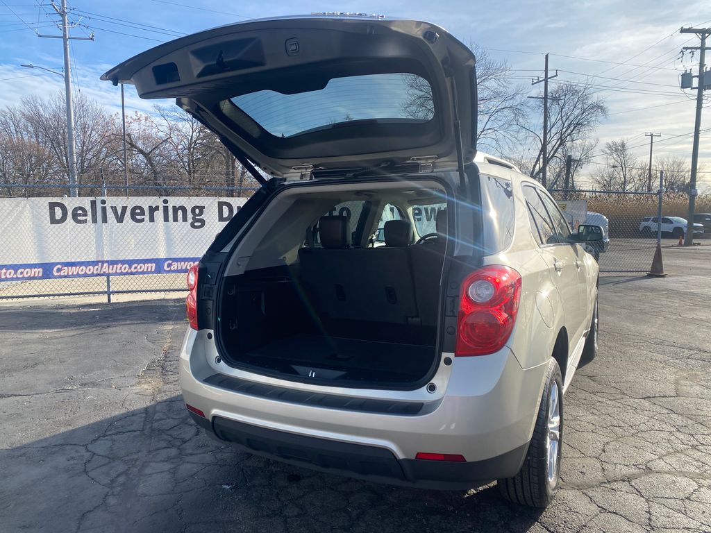 2013 Chevrolet Equinox LT photo 4