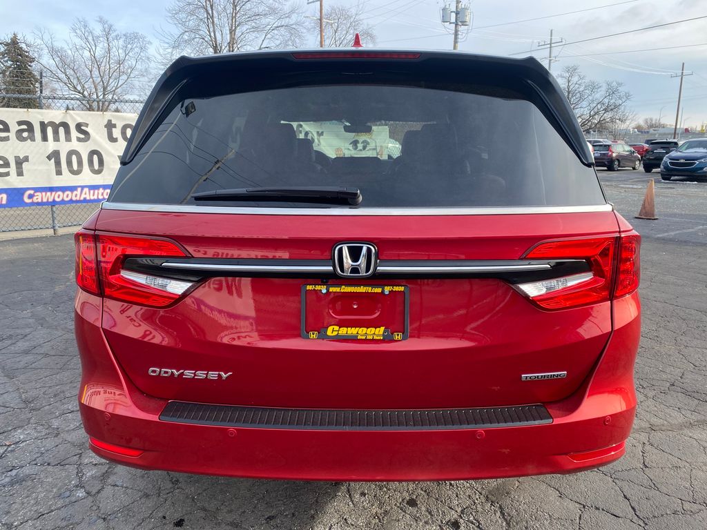 2023 Honda Odyssey Touring photo 4