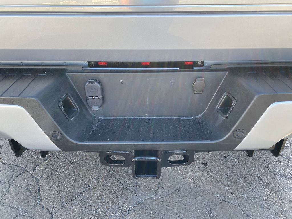 2021 Ford F-350 Platinum photo 4