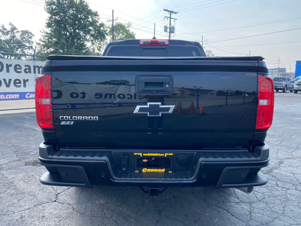 2019 Chevrolet Colorado Z71 photo 3