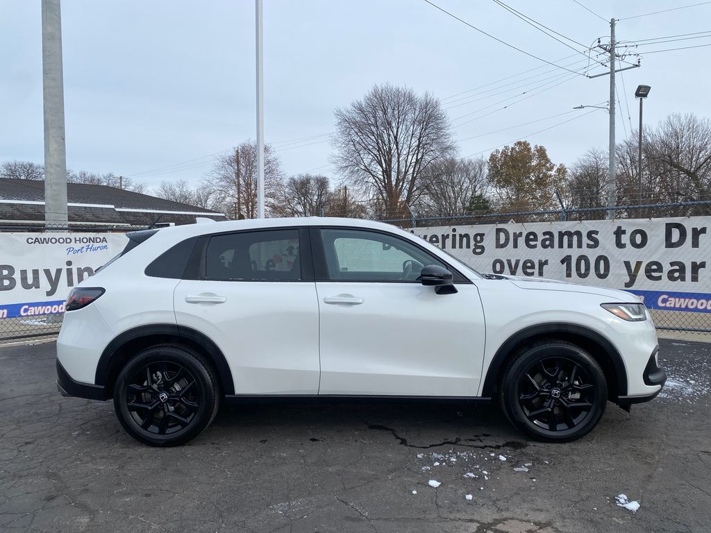 2024 Honda HR-V Sport photo 3