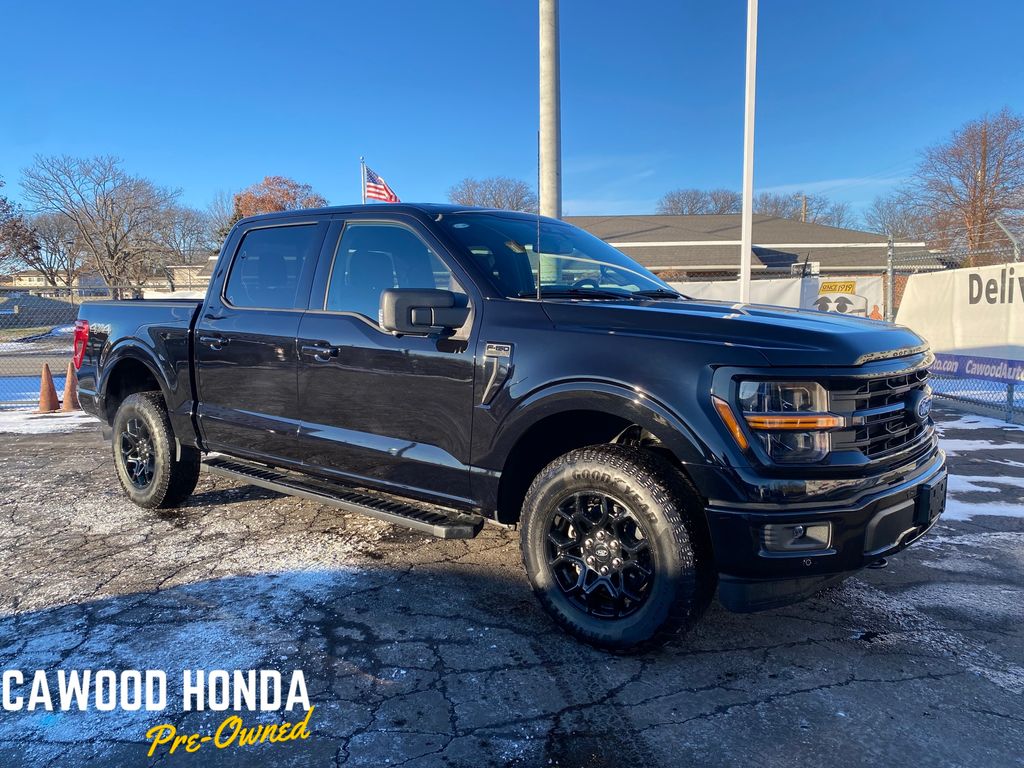 2024 Ford F-150 XLT's photo