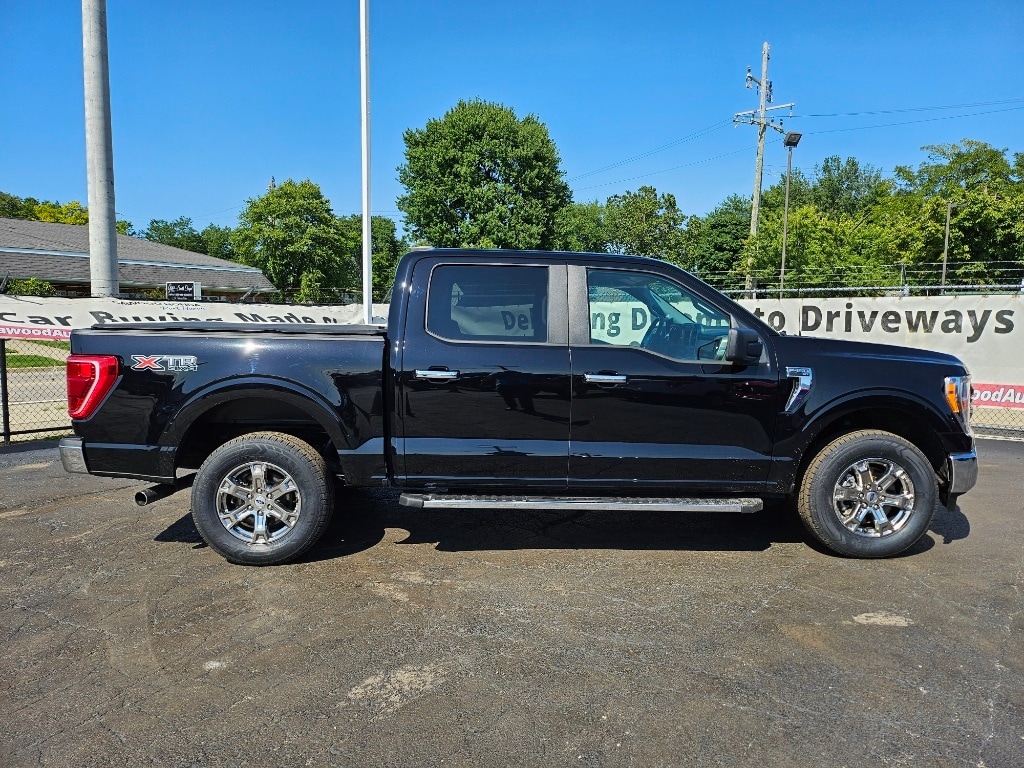 Used 2021 Ford F-150 XLT with VIN 1FTEW1EPXMFB33898 for sale in Port Huron, MI