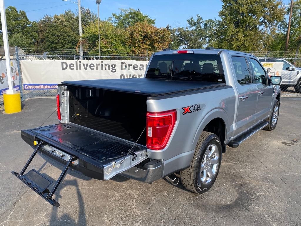 2023 Ford F-150 XLT photo 4
