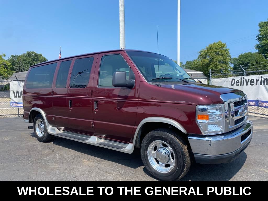 2011 Ford E-Series Econoline Wagon