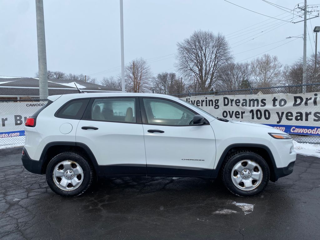 Used 2016 Jeep Cherokee Sport with VIN 1C4PJMAS7GW276105 for sale in Port Huron, MI