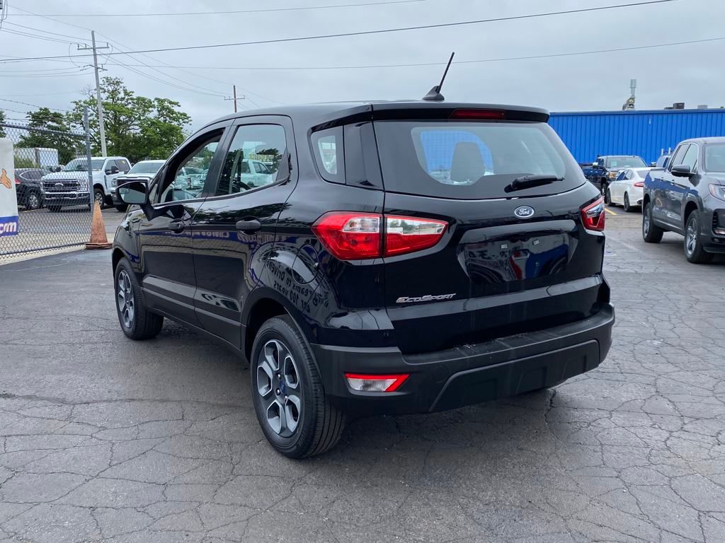 2021 Ford EcoSport S photo 2