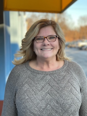 Staff member Jana Solecki from 6ac96c14ef52