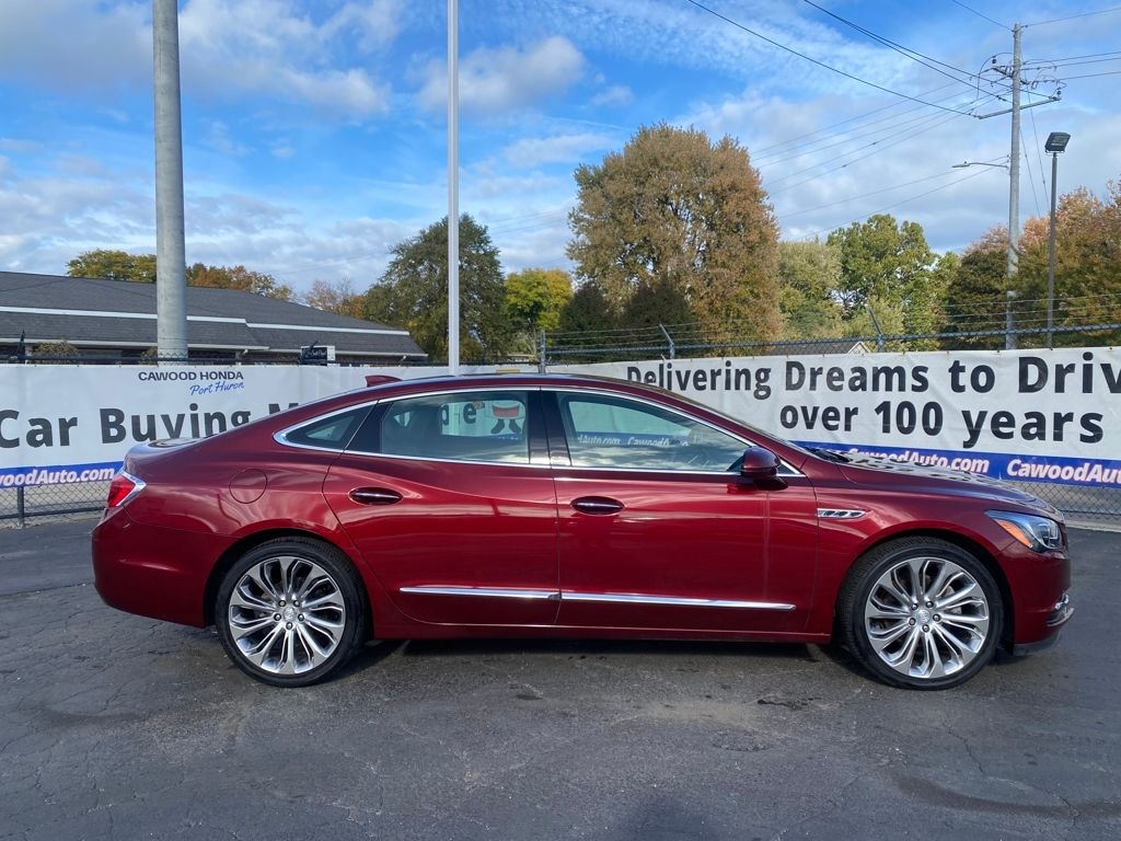 Used 2017 Buick LaCrosse Essence Sedan