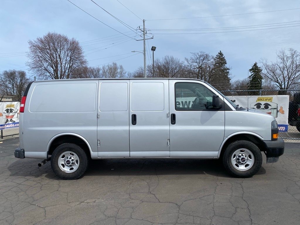 Used 2020 GMC Savana Cargo Work Van with VIN 1GTW7AFG2L1235899 for sale in Port Huron, MI