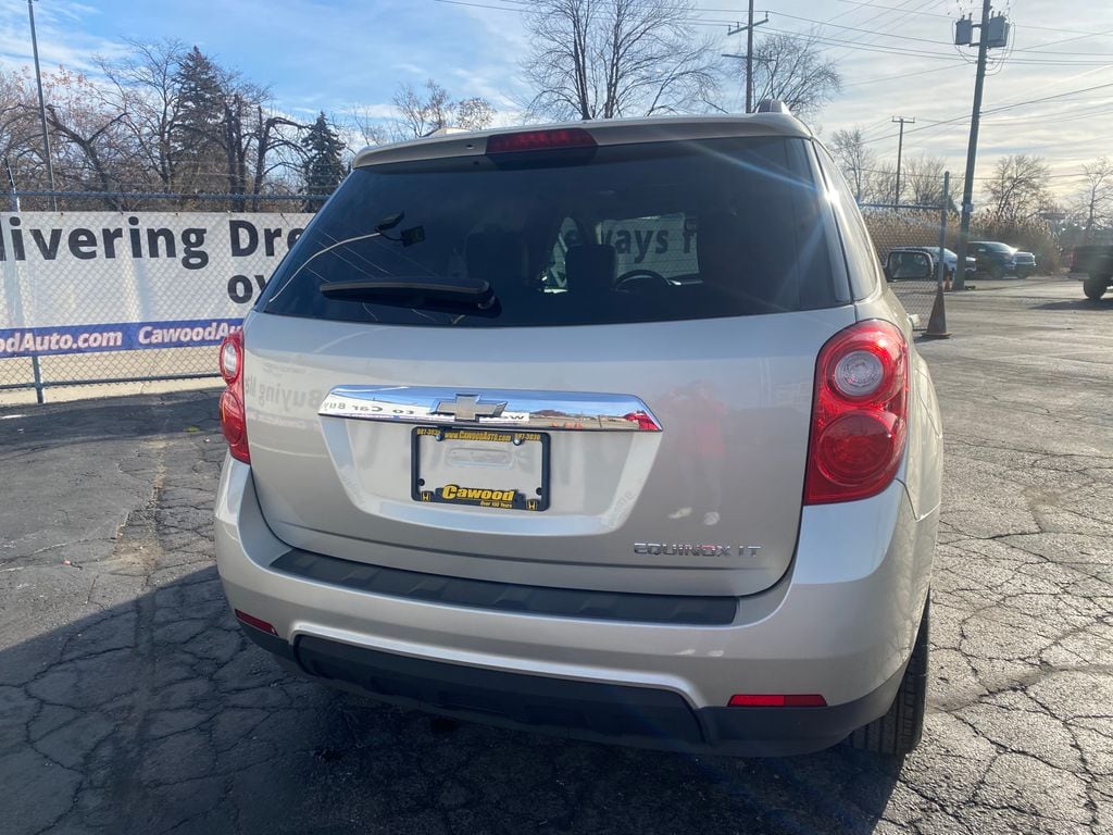 2013 Chevrolet Equinox LT photo 3