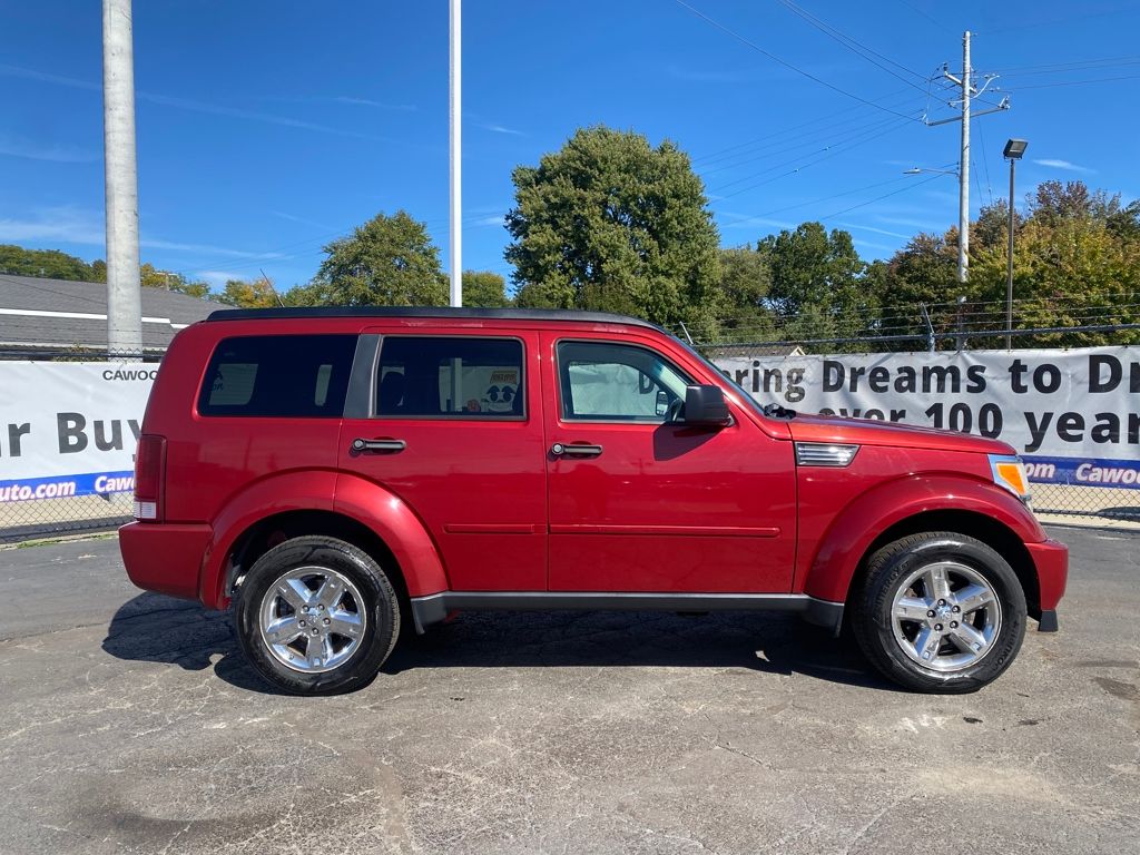 Used 2007 Dodge Nitro SLT with VIN 1D8GU58K37W549321 for sale in Port Huron, MI