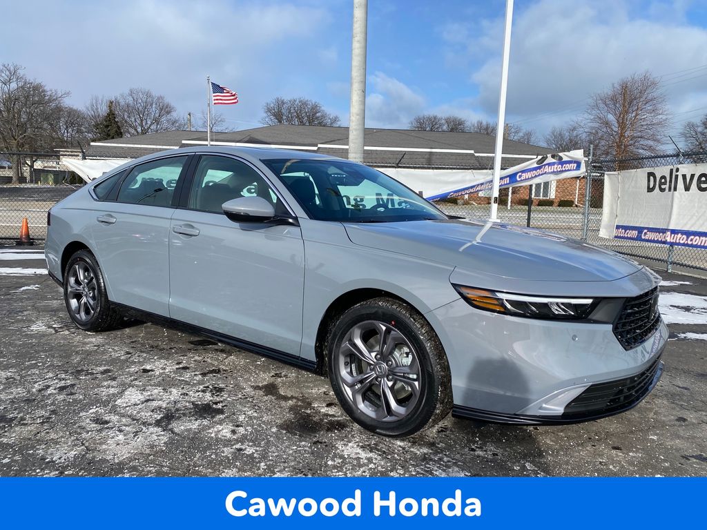 2025 Honda Accord Hybrid EX-L's photo