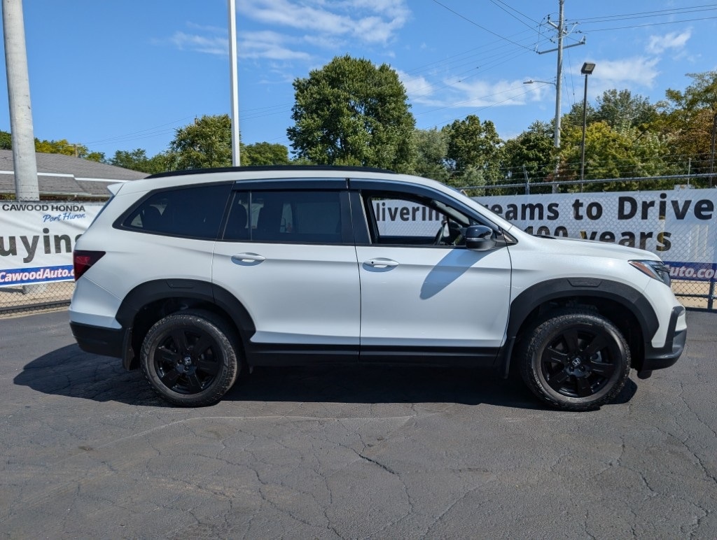 Certified 2022 Honda Pilot TrailSport with VIN 5FNYF6H89NB021212 for sale in Port Huron, MI