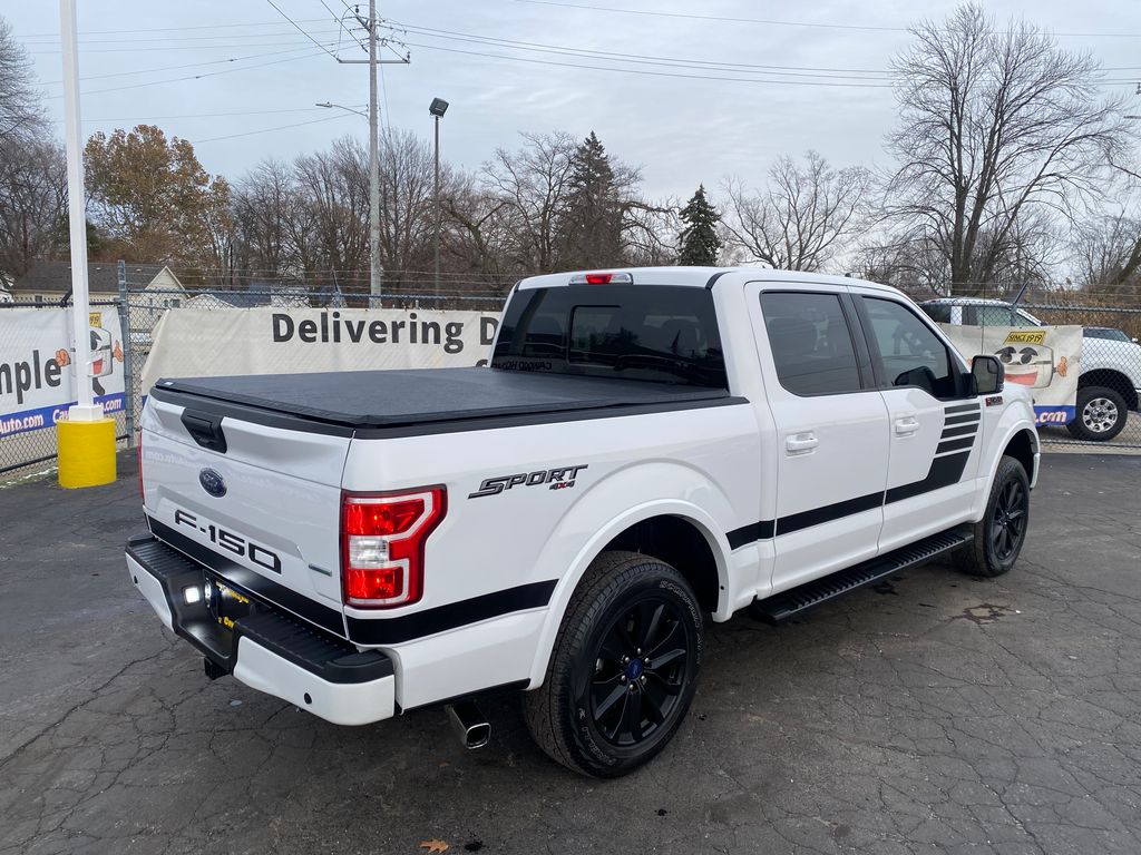 2019 Ford F-150 XLT photo 4