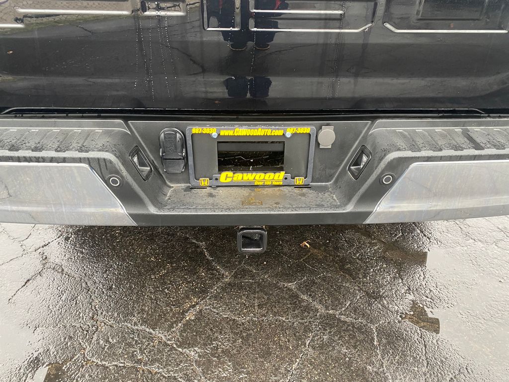 2023 Ford F-150 XLT photo 4