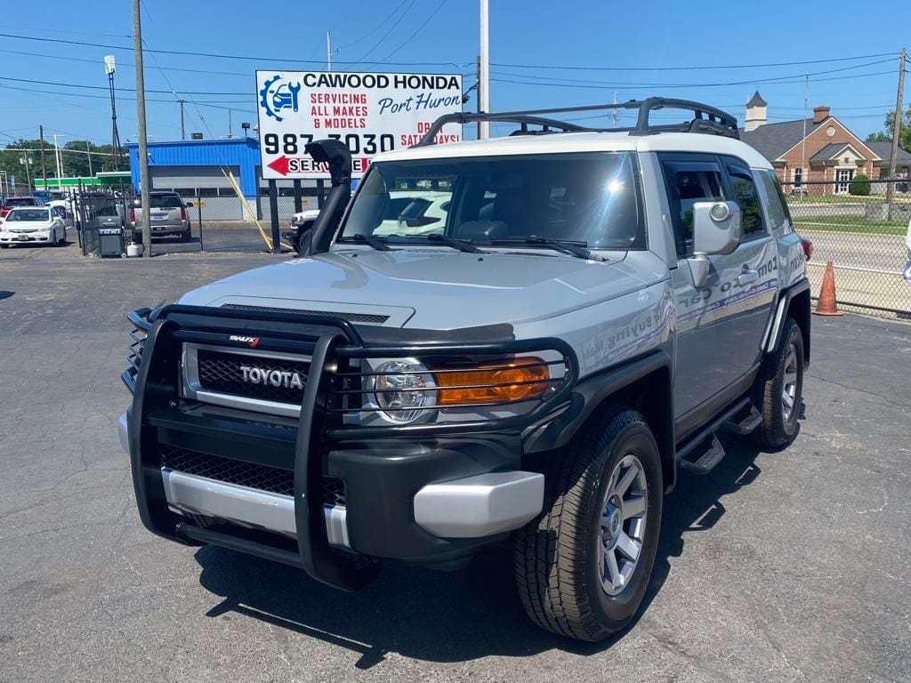 Used 2014 Toyota FJ Cruiser Base with VIN JTEBU4BF6EK181487 for sale in Port Huron, MI