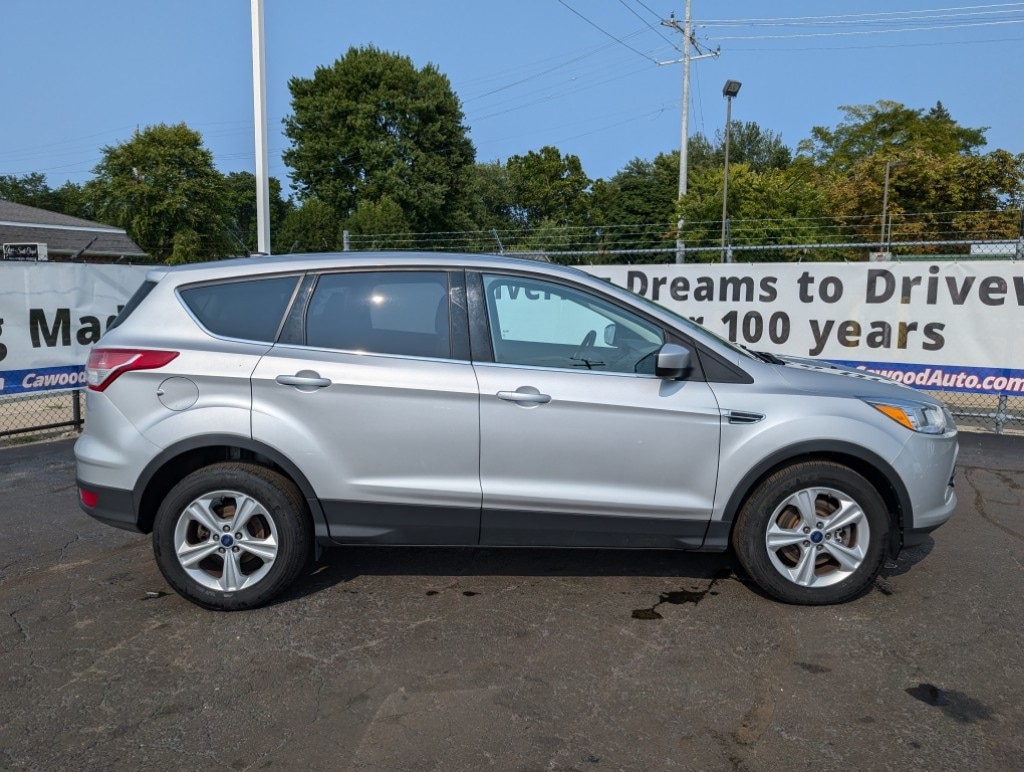 Used 2014 Ford Escape SE with VIN 1FMCU0G98EUD96082 for sale in Port Huron, MI