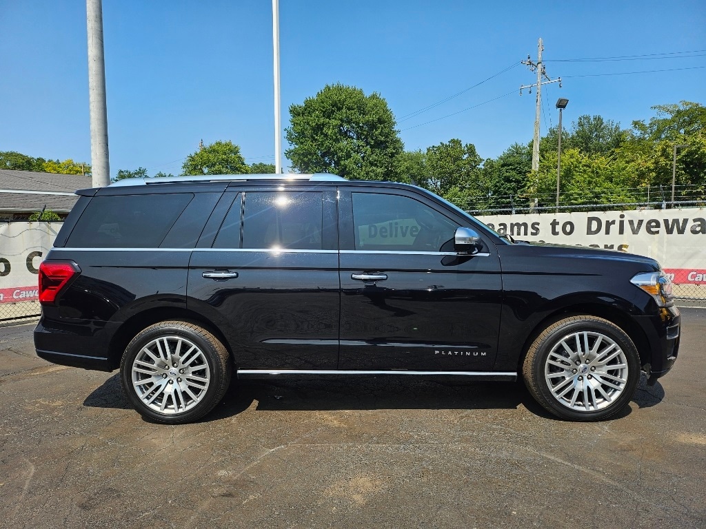 Used 2023 Ford Expedition Platinum with VIN 1FMJU1M82PEA49675 for sale in Port Huron, MI