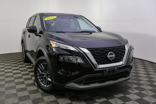 2022 Nissan Rogue S photo 2