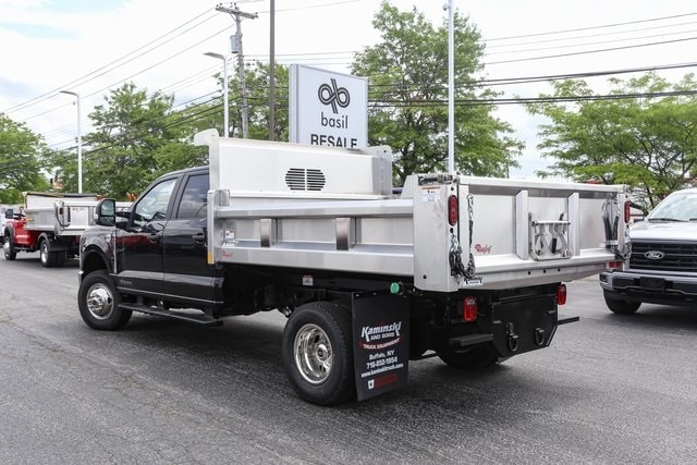 2025 Ford F-350 Super Duty Chassis Cab XL - Photo 9