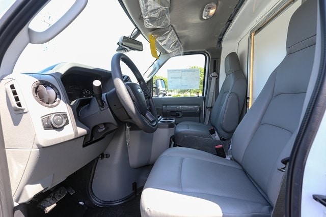 2026 Ford E-Series Cutaway Base - Photo 29