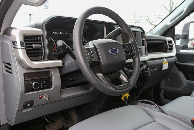 2025 Ford F-450 Super Duty Chassis Cab XL - Photo 17