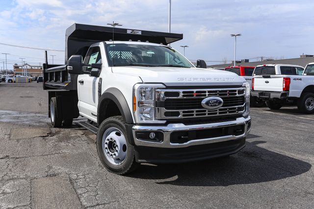 2025 Ford F-550 Super Duty Chassis Cab XL - Photo 3