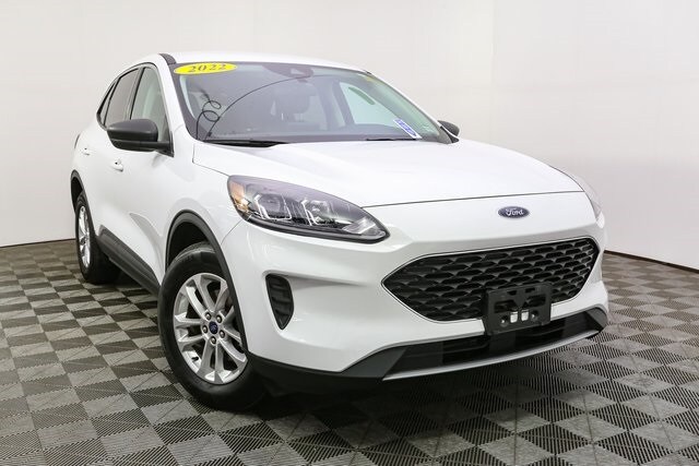 2022 Ford Escape SE photo 2