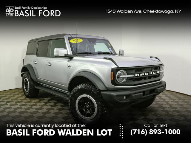 2023 Ford Bronco Outer Banks 4x4's photo