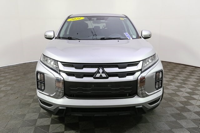 2021 Mitsubishi Outlander Sport SE photo 2