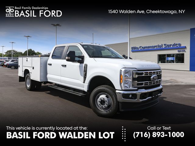 2026 Ford F-350 Super Duty Chassis Cab XL