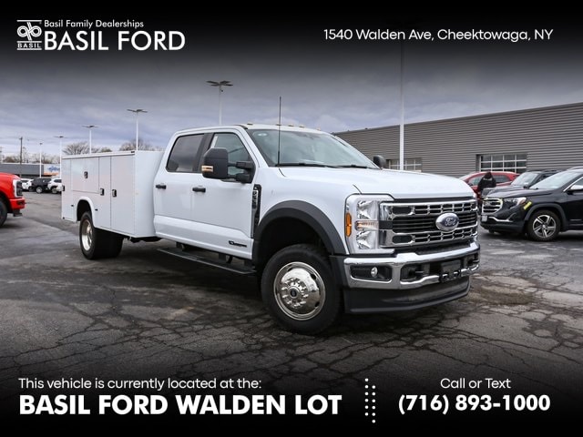 2026 Ford F-550 Super Duty Chassis Cab XL's photo