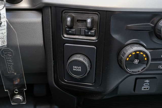 2025 Ford F-550 Super Duty Chassis Cab XL - Photo 24