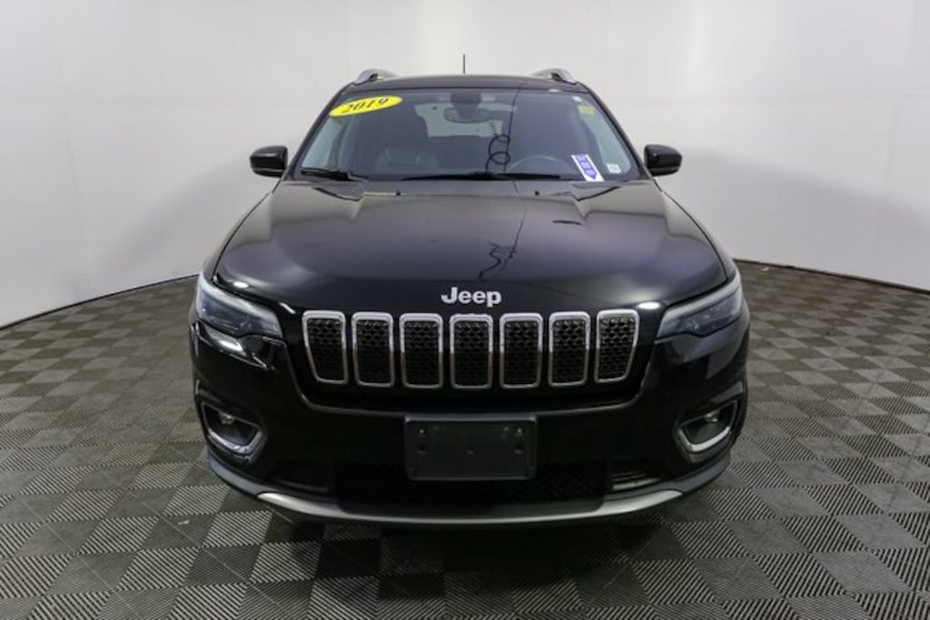 Used 2019 Jeep Cherokee Limited SUV