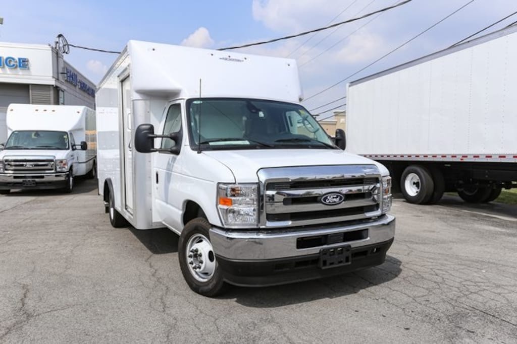 New 2026 Ford E-350SD Base Cab/Chassis