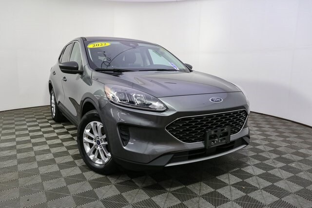 2022 Ford Escape SE photo 2