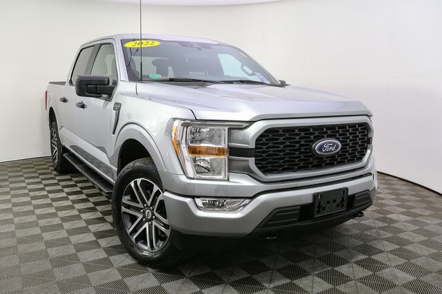 2022 Ford F-150 XL photo 2