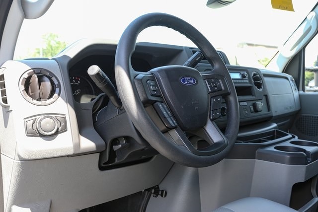 2026 Ford E-Series Cutaway Base - Photo 17