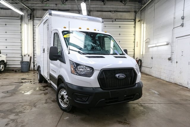 2023 Ford Transit photo 2