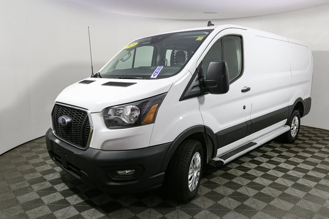 2024 Ford Transit photo 4