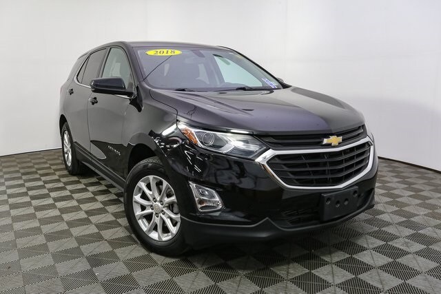 2018 Chevrolet Equinox LT photo 2